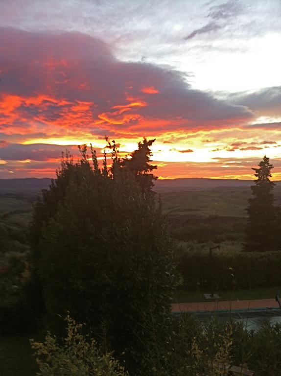 Podere Le Monache Montaione Luaran gambar